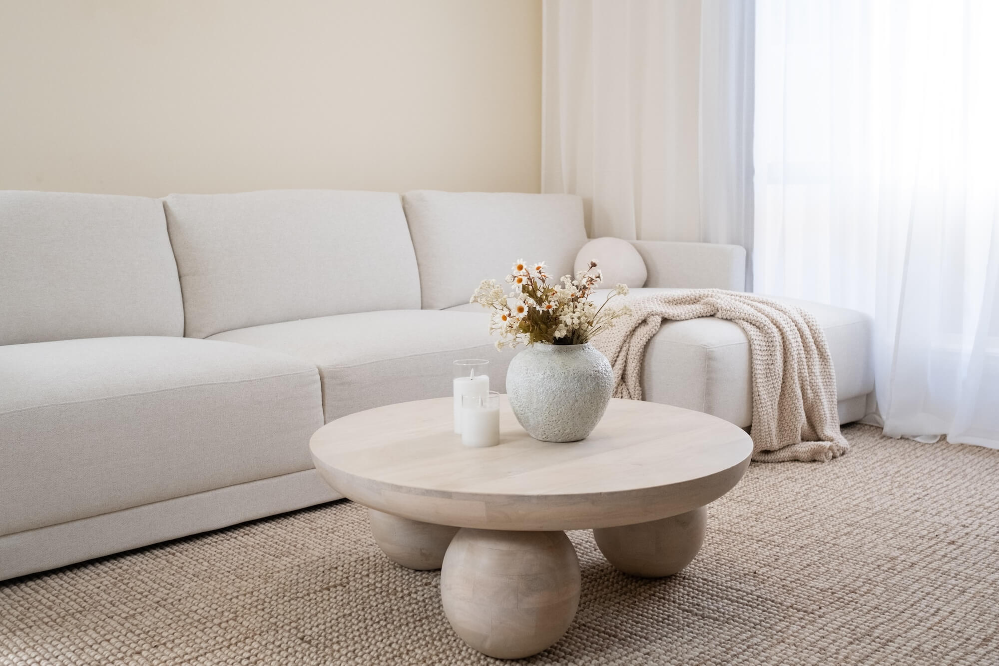 Using Modern Rugs to Enhance Your Home’s Palette and Style | Simple ...
