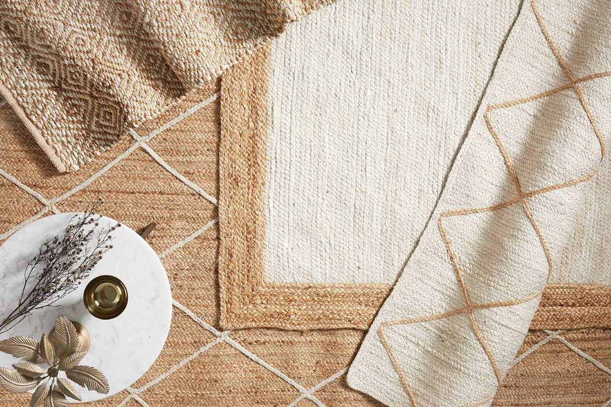 Round Layering Rugs Layering Rugs: Our Tips And Inspiration - Simple Style Co