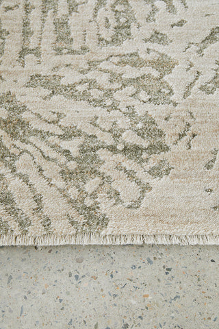 Emma Blomfield Plume Moss Runner Rug