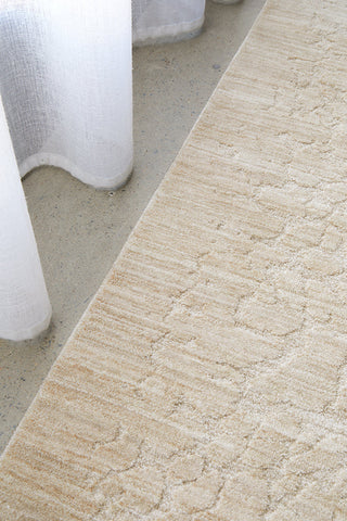 Emma Blomfield Rogue Linen Rug