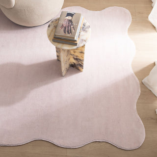 Ollie Scalloped Rug Pink