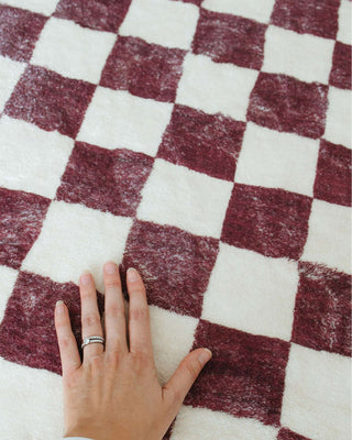 Hermosa Burgundy and Cream Checkered Washable Rug