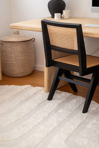 Noto Ivory Striped Round Rug