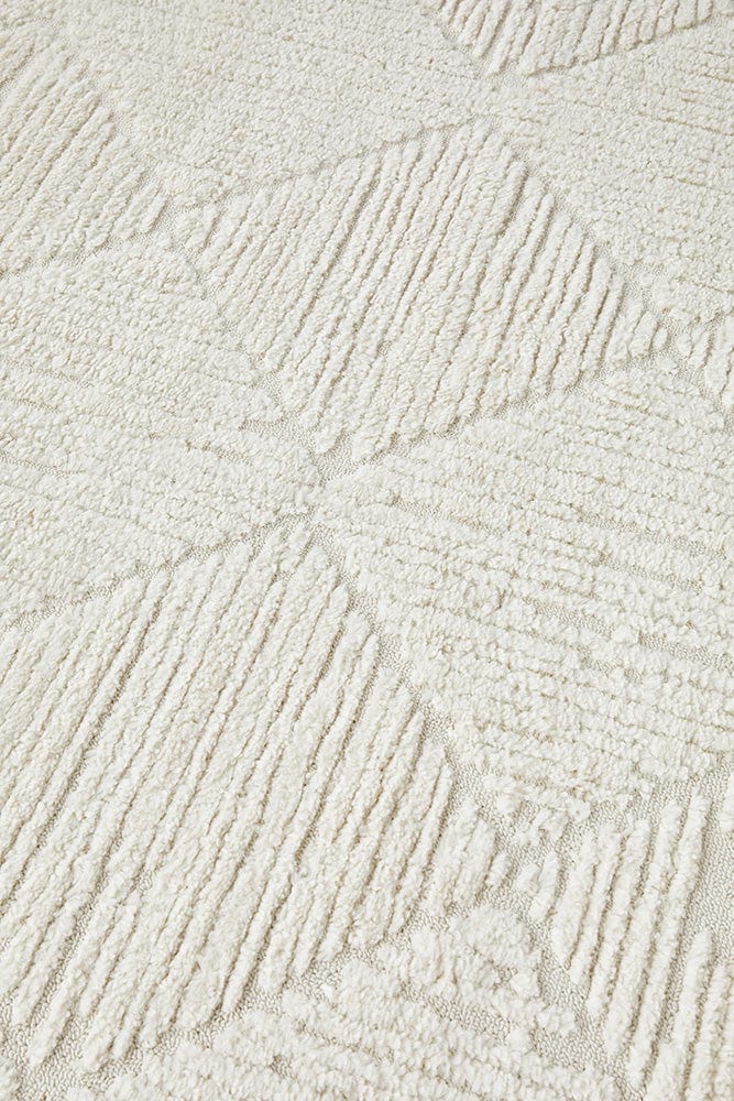 Pretty White Rug Serenade Shilo White Rug | Simple Style Co