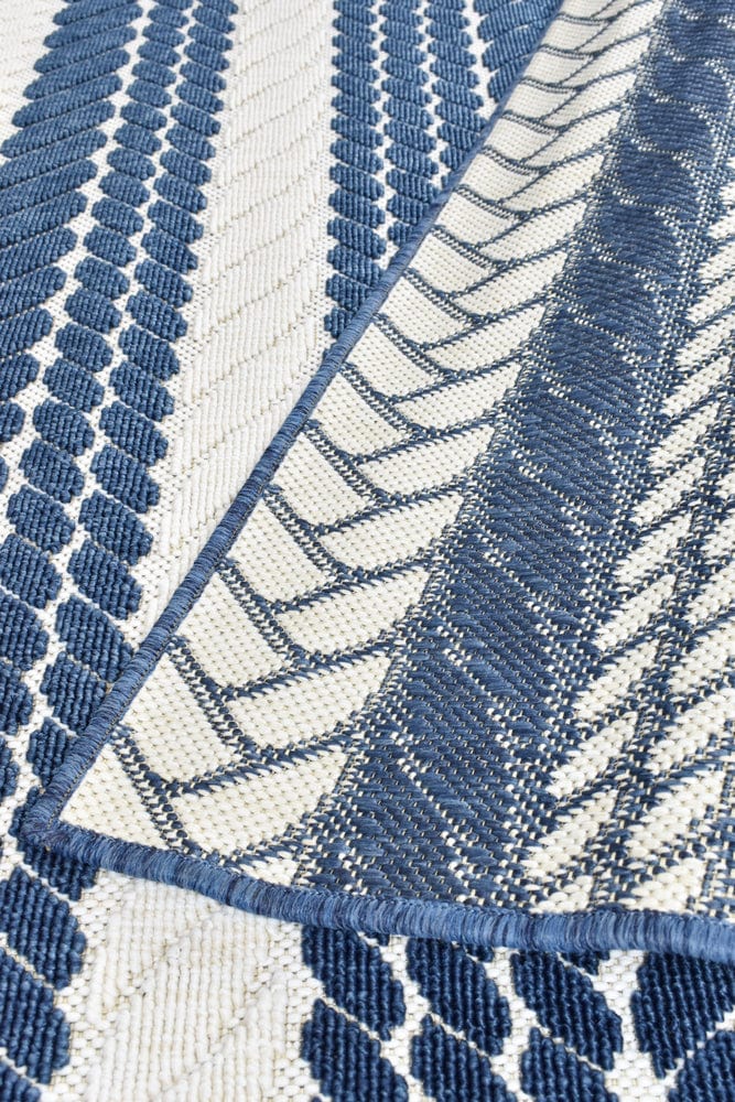 Visalia Blue & White Outdoor Rug Simple Style Co