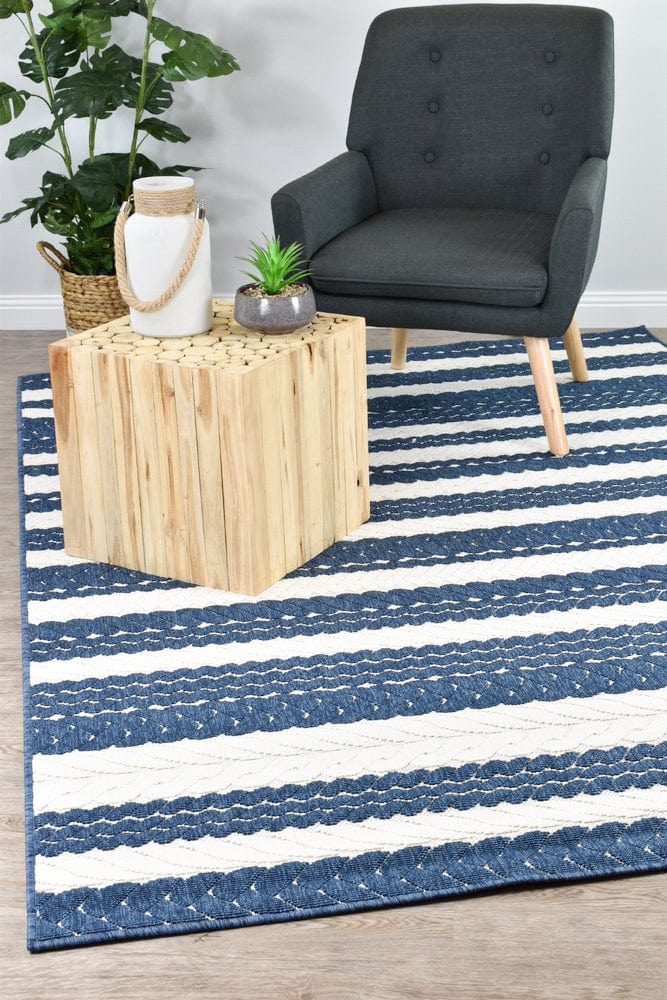 Visalia Blue & White Outdoor Rug Simple Style Co