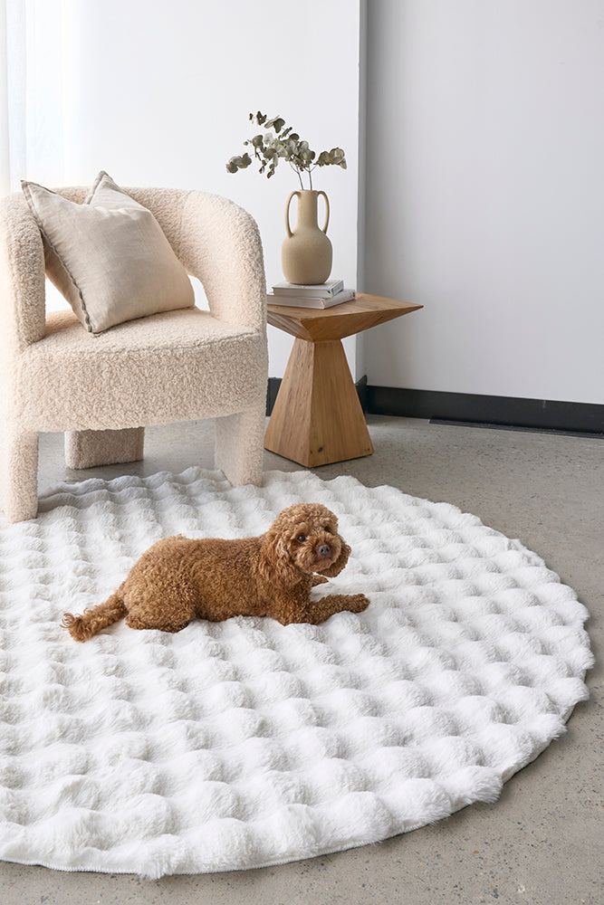 Bubble White Machine Washable Round Rug | Simple Style Co