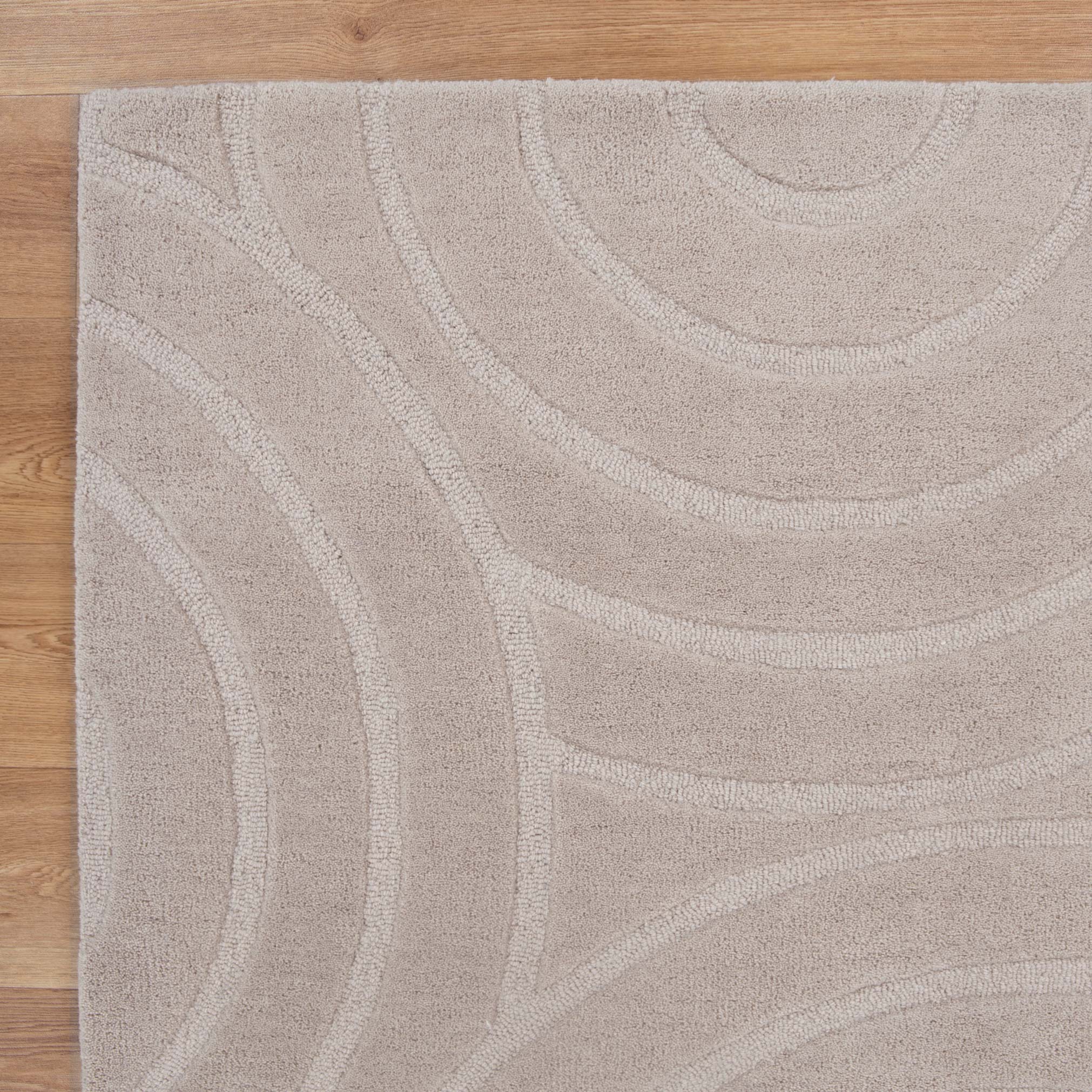 Circle pattern on the Ellipse Beige Wool Rug | Simple Style Co