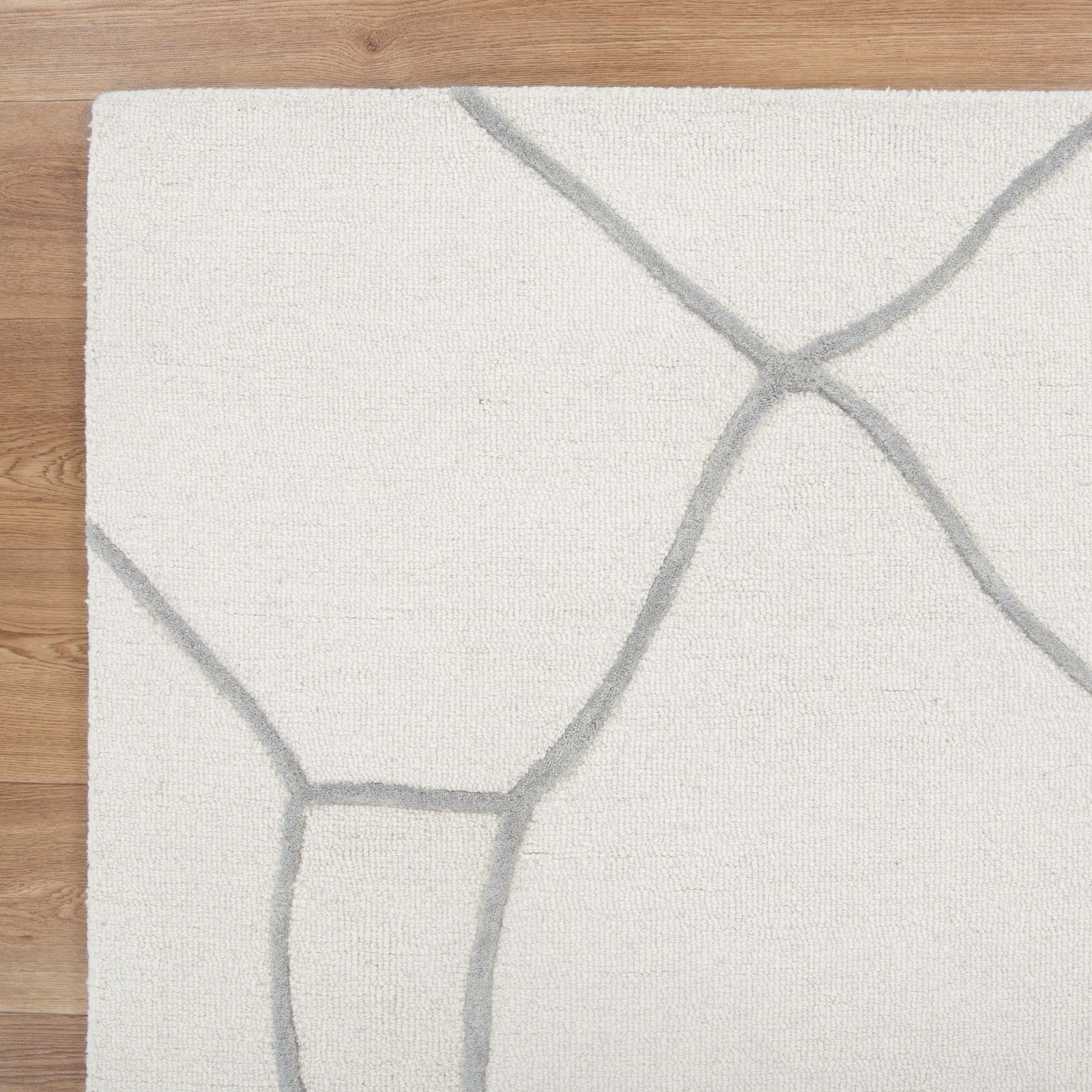 Close up view of the Souk Cream Grey Wool Rug | Simple Style Co